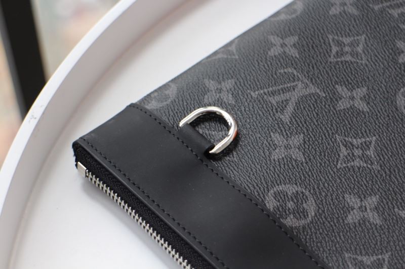 Louis Vuitton Clutch Bags